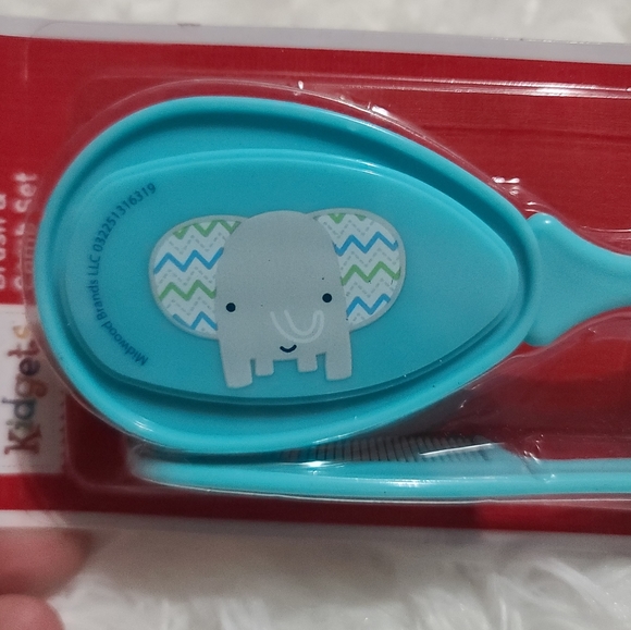 Kidgets Kids Blue Elaphant Brush Set (NWT) - Picture 4 of 6